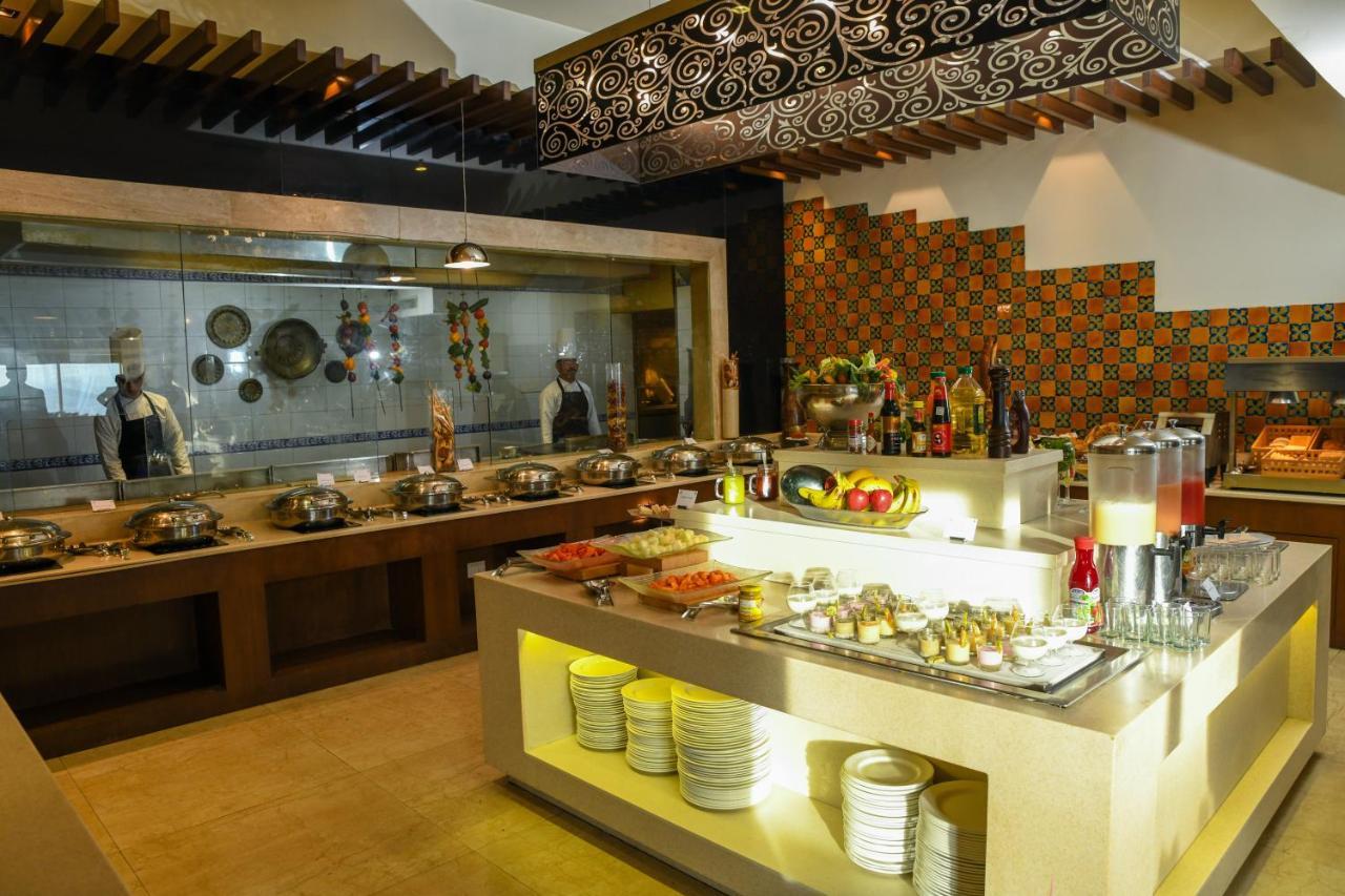Royal Tulip Luxury Hotel, Kufri, שימלה מראה חיצוני תמונה